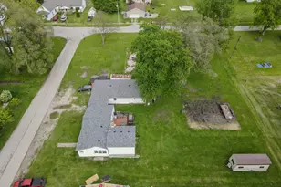 607 E Washington St, Morocco, IN 47963 - Photo 8