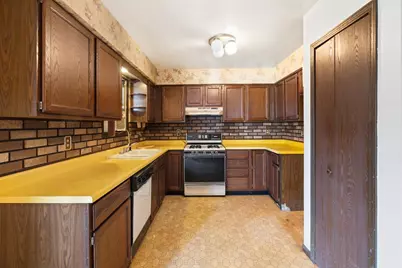 5053 W 90th Lane, Schererville, IN 46375 - Photo 14