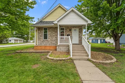718 N Grant Street, Crown Point, IN 46307 - Photo 1