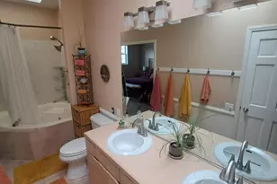 7205 Locust Ave, Gary, IN 46403 - Photo 12