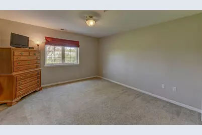 2515 Longwood Drive #102, Highland, IN 46322 - Photo 6