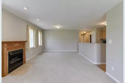 2515 Longwood Drive #102, Highland, IN 46322 - Photo 8