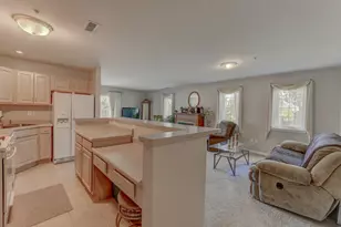 2515 Longwood Dr, Highland, IN 46322 - Photo 4