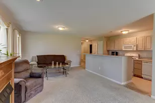 2515 Longwood Dr, Highland, IN 46322 - Photo 8