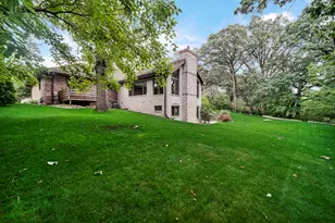 9894 W Oakridge Dr, Saint John, IN 46373 - Photo 34