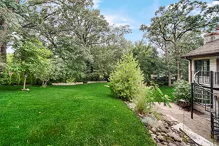 9894 W Oakridge Dr, Saint John, IN 46373 - Photo 32