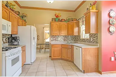 8113 Victoria Place, Crown Point, IN 46307 - Photo 6