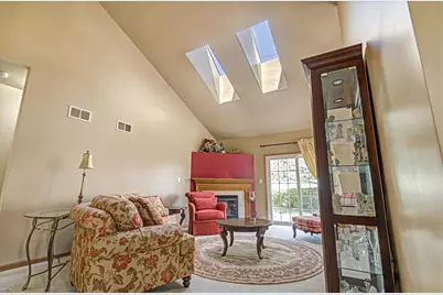 8113 Victoria Place, Crown Point, IN 46307 - Photo 10