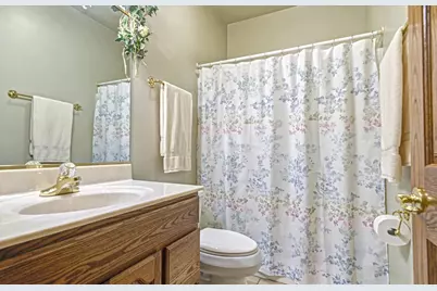 8113 Victoria Place, Crown Point, IN 46307 - Photo 20