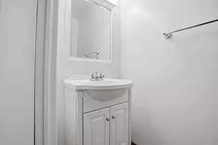 627 Olympia Rd, Valparaiso, IN 46385 - Photo 10