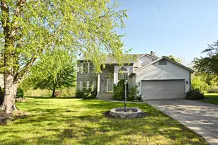 378 Ballenisle Ct, Chesterton, IN 46304 - Photo 1