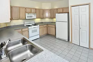 378 Ballenisle Ct, Chesterton, IN 46304 - Photo 10
