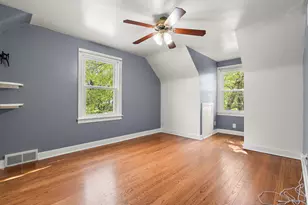 8549 Greenwood Ave, Munster, IN 46321 - Photo 16