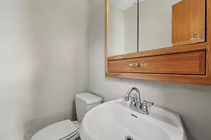 1707 Peachtree Dr, Valparaiso, IN 46383 - Photo 24