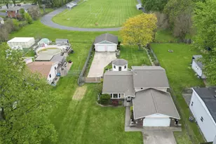 5361 Independence Ave, Portage, IN 46368 - Photo 2