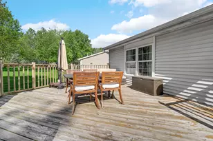 2109 Crockett Ave, Valparaiso, IN 46383 - Photo 18