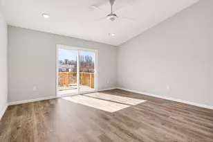 153 Mayfield Dr, Michigan City, IN 46360 - Photo 10