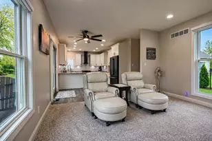 116 N Ashton Ln, Valparaiso, IN 46385 - Photo 6