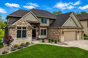 116 N Ashton Ln, Valparaiso, IN 46385 - Photo 2