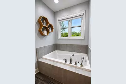 116 N Ashton Lane, Valparaiso, IN 46385 - Photo 20