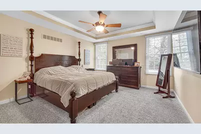 239 Edgewood Drive, Valparaiso, IN 46385 - Photo 12
