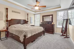239 Edgewood Dr, Valparaiso, IN 46385 - Photo 12
