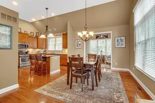 239 Edgewood Dr, Valparaiso, IN 46385 - Photo 6