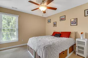 239 Edgewood Dr, Valparaiso, IN 46385 - Photo 18