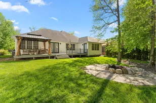 289 Dawn Dr, Valparaiso, IN 46385 - Photo 34