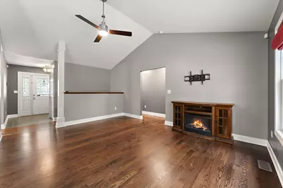 289 Dawn Drive, Valparaiso, IN 46385 - Photo 6