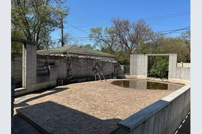 2048 Roosevelt Place, Gary, IN 46404 - Photo 4