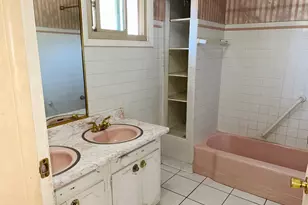 2048 Roosevelt Pl, Gary, IN 46404 - Photo 10