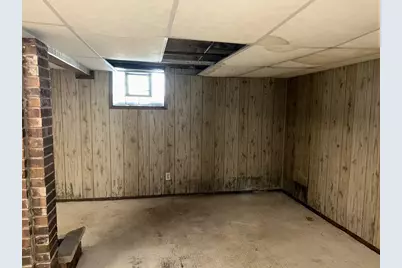 2048 Roosevelt Place, Gary, IN 46404 - Photo 24