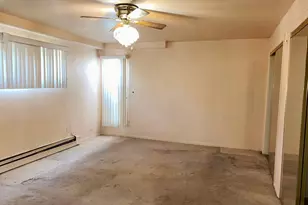 2048 Roosevelt Pl, Gary, IN 46404 - Photo 12