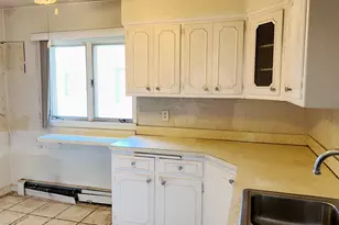 2048 Roosevelt Pl, Gary, IN 46404 - Photo 14