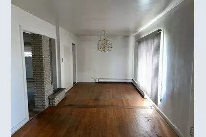 2048 Roosevelt Place, Gary, IN 46404 - Photo 8