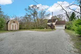 1399 E 950 N, Wheatfield, IN 46392 - Photo 2