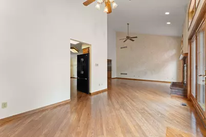 441 Summerhill Place, Valparaiso, IN 46385 - Photo 12