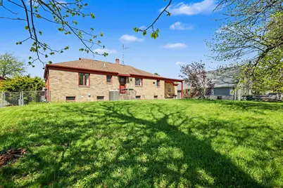 1385 Brandywine Road, Crown Point, IN 46307 - Photo 12