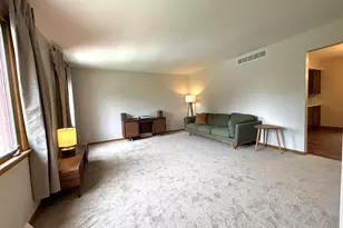 1385 Brandywine Rd, Crown Point, IN 46307 - Photo 6