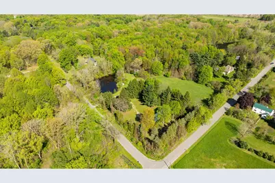 1233 E 800 N, La Porte, IN 46350 - Photo 20
