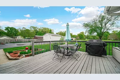 746 W 700 N, Hobart, IN 46342 - Photo 8