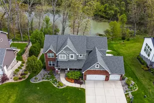 12871 Baker Ct, Crown Point, IN 46307 - Photo 2