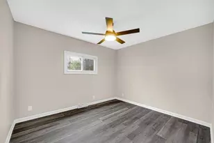 3441 Texas St, Lake Station, IN 46405 - Photo 12