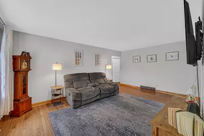 3131 Strong Street, Highland, IN 46322 - Photo 6