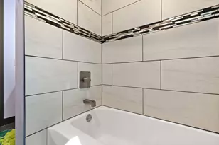 545 N 300 E, Valparaiso, IN 46383 - Photo 28