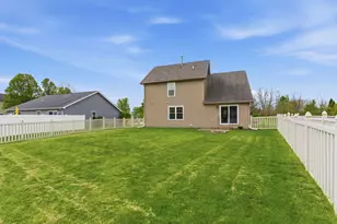 1406 Pine Creek Rd, Valparaiso, IN 46383 - Photo 26