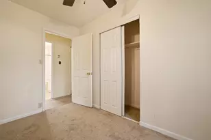 7155 Hemlock Ave, Gary, IN 46403 - Photo 16