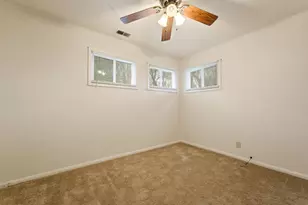 7155 Hemlock Ave, Gary, IN 46403 - Photo 14
