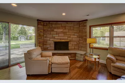 1335 35th Street, Munster, IN 46321 - Photo 18